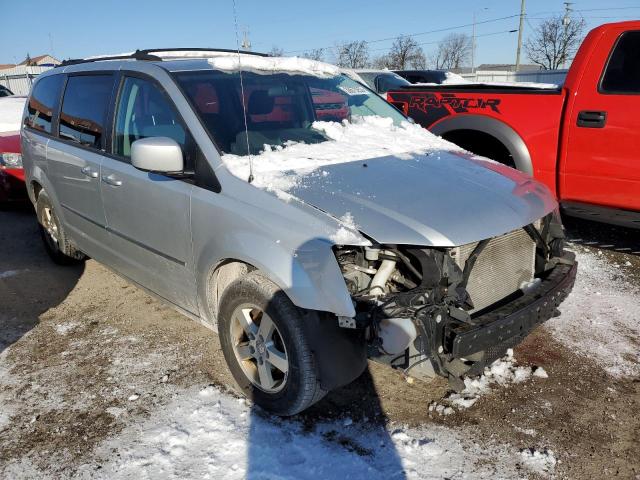 2D4RN5D10AR134655 - 2010 DODGE GRAND CARA SXT SILVER photo 4