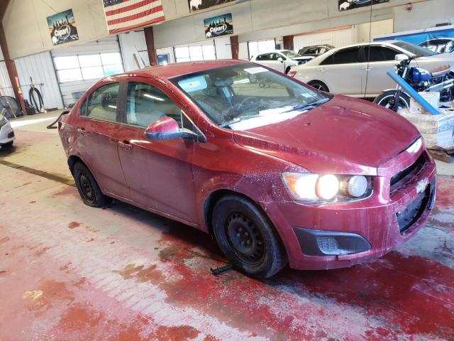 1G1JA5SG4D4217180 - 2013 CHEVROLET SONIC LS წითელი ფოტო 4