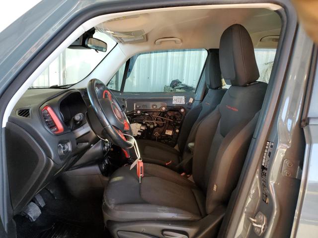 ZACCJBCT3FPB18672 - 2015 JEEP RENEGADE TRAILHAWK GRAY photo 7