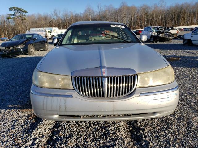 1LNHM81W12Y653266 - 2002 LINCOLN TOWN CAR EXECUTIVE Серебристый фото 5