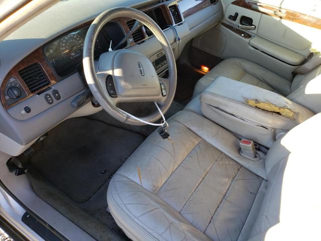 1LNHM81W12Y653266 - 2002 LINCOLN TOWN CAR EXECUTIVE Серебристый фото 7