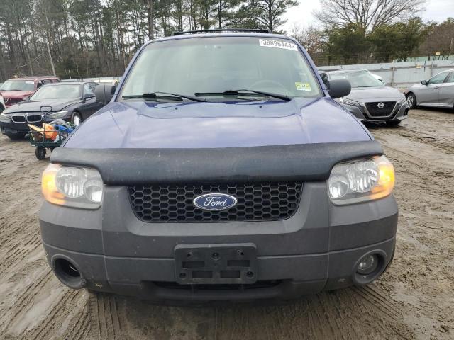 1FMYU03196KB79711 - 2006 FORD ESCAPE XLT BLUE photo 5