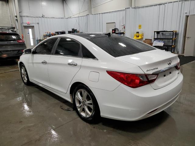 5NPEC4AC7DH771609 - 2013 HYUNDAI SONATA SE WHITE photo 2