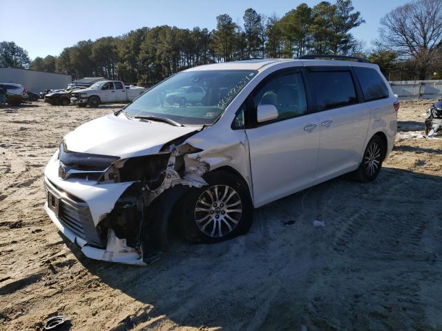 2018 TOYOTA SIENNA XLE, 