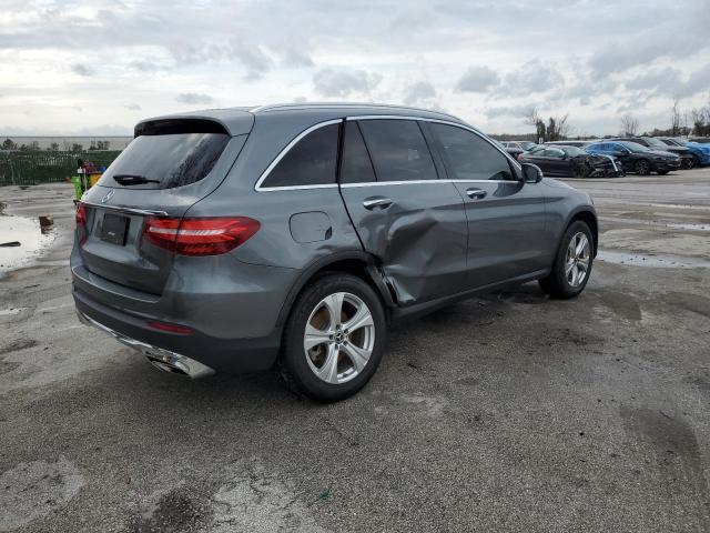 WDC0G4JB3JV091671 - 2018 MERCEDES-BENZ GLC 300 GRAY photo 3