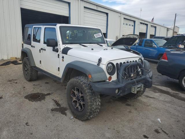 1C4BJWDG8DL511010 - 2013 JEEP WRANGLER U SPORT თეთრი ფოტო 4