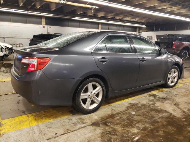 4T1BF1FK2CU049280 - 2012 TOYOTA CAMRY BASE GRAY photo 3