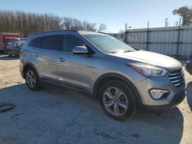 KM8SM4HF9GU151530 - 2016 HYUNDAI SANTA FE SE GRAY photo 4