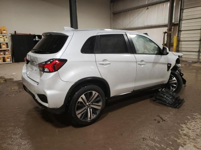 JA4ARUAU3NU023348 - 2022 MITSUBISHI OUTLANDER ES WHITE photo 3