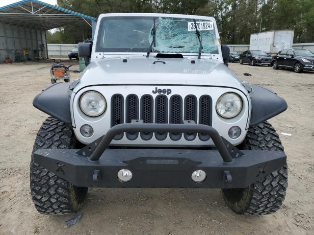 1C4AJWAG7CL231920 - 2012 JEEP WRANGLER SPORT SILVER photo 5