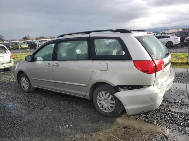 5TDZK23CX8S117287 - 2008 TOYOTA SIENNA CE SILVER photo 2