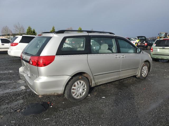 5TDZK23CX8S117287 - 2008 TOYOTA SIENNA CE SILVER photo 3