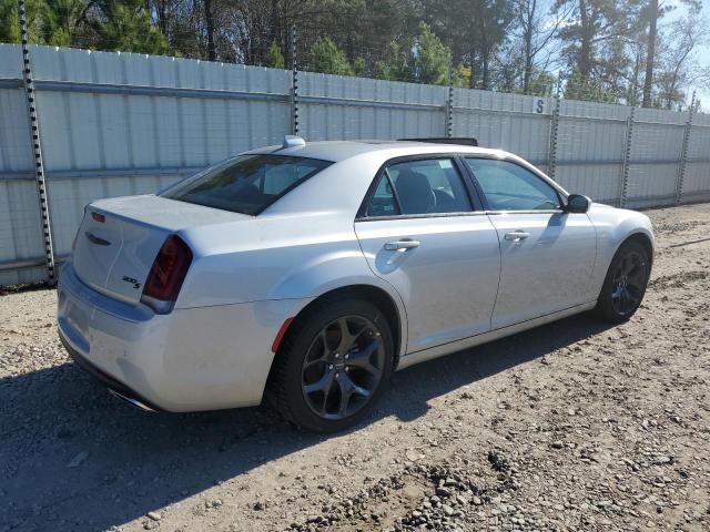 2C3CCABG6PH609138 - 2023 CHRYSLER 300 S SILVER photo 3