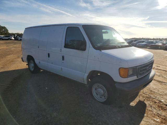 1FTRE14W86HB20765 - 2006 FORD ECONOLINE E150 VAN WHITE photo 4