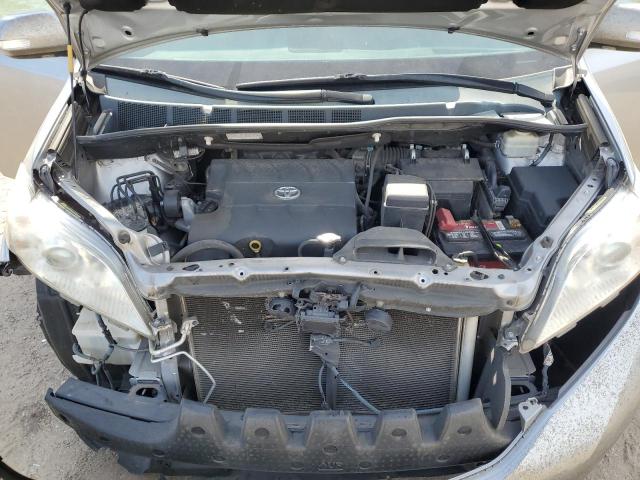 5TDYK3DC1DS402051 - 2013 TOYOTA SIENNA XLE SILVER photo 12