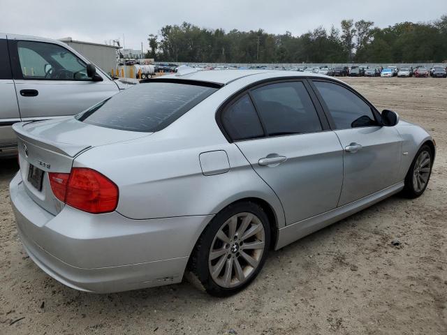 WBAPH7C53BE131319 - 2011 BMW 328 I SILVER photo 3