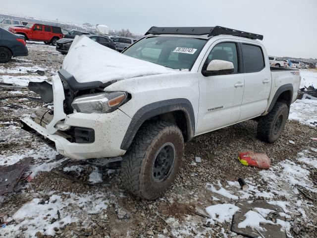 5TFCZ5AN5JX136756 - 2018 TOYOTA TACOMA DOU WHITE photo 1