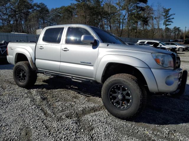 3TMJU62N78M069751 - 2008 TOYOTA TACOMA DOUBLE CAB PRERUNNER SILVER photo 4