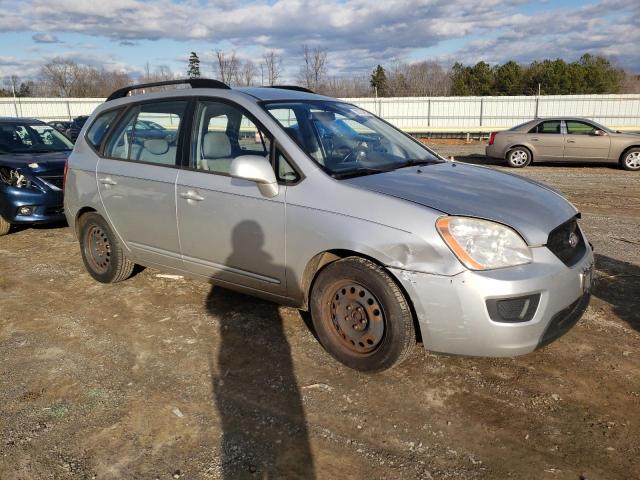 KNAFG528697255632 - 2009 KIA RONDO BASE SILVER photo 4