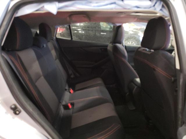 JF2GTADC9K8245773 - 2019 SUBARU CROSSTREK PREMIUM 银色 照片 10