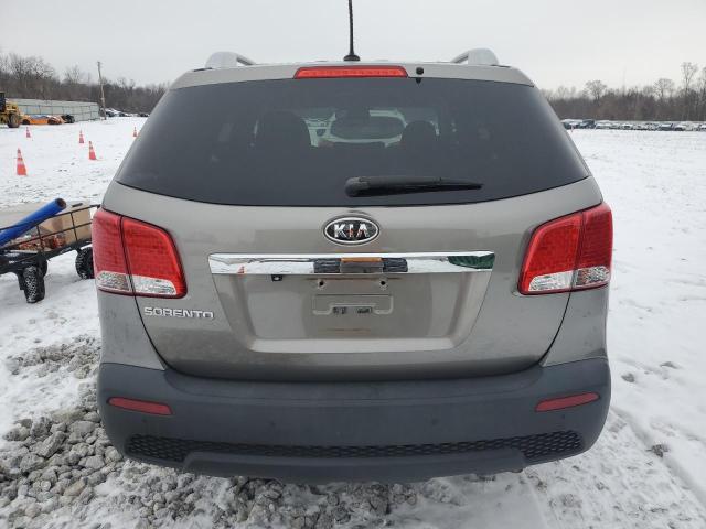 5XYKT4A62DG354497 - 2013 KIA SORENTO LX GRAY photo 6