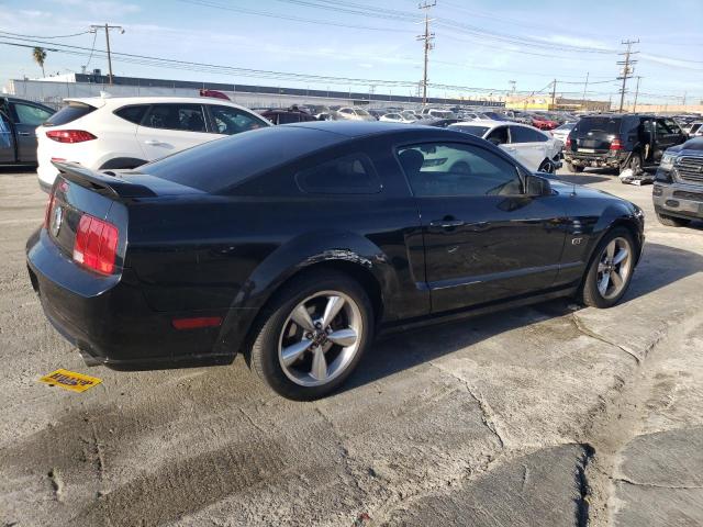 1ZVHT82HX85172141 - 2008 FORD MUSTANG GT BLACK photo 3