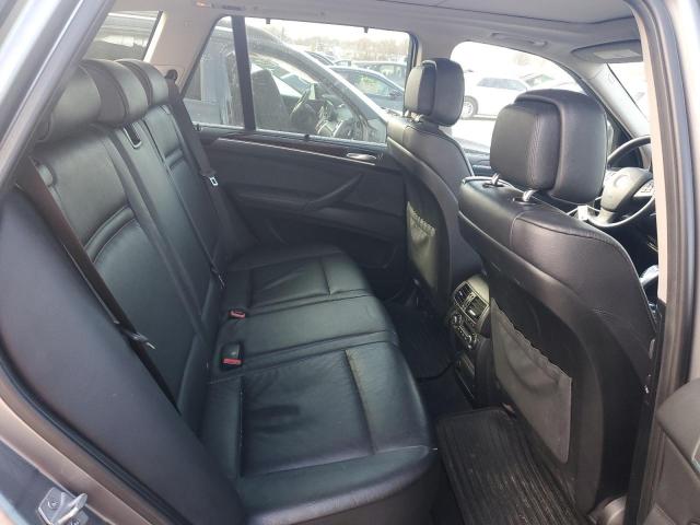 5UXZW0C55D0B91788 - 2013 BMW X5 XDRIVE35D GRAY photo 10