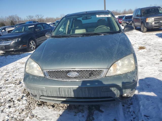 1FAHP34N96W106853 - 2006 FORD FOCUS ZX4 GRAY photo 5