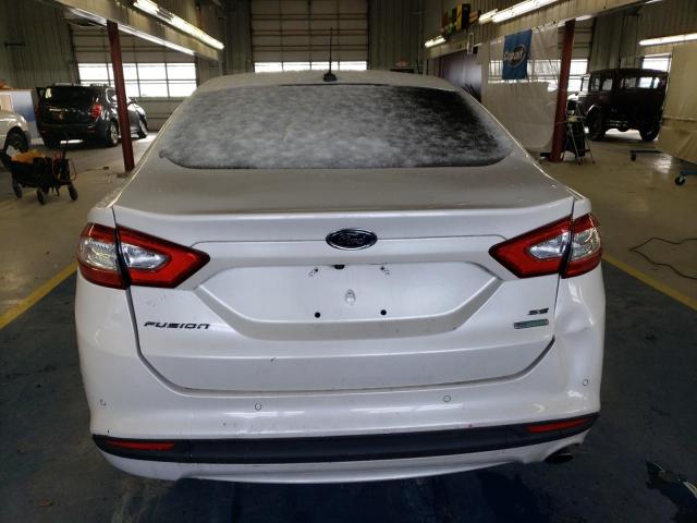 3FA6P0HD3GR244853 - 2016 FORD FUSION SE WHITE photo 6