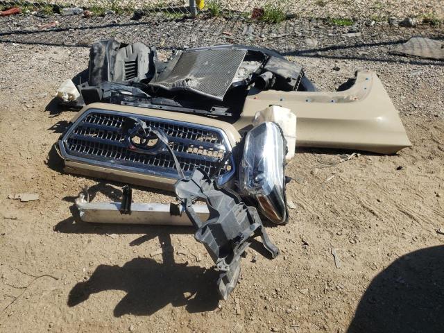 5TFCZ5AN2HX113090 - 2017 TOYOTA TACOMA DOUBLE CAB 棕色 照片 12