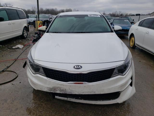 KNAGT4L36G5073211 - 2016 KIA OPTIMA LX WHITE photo 5