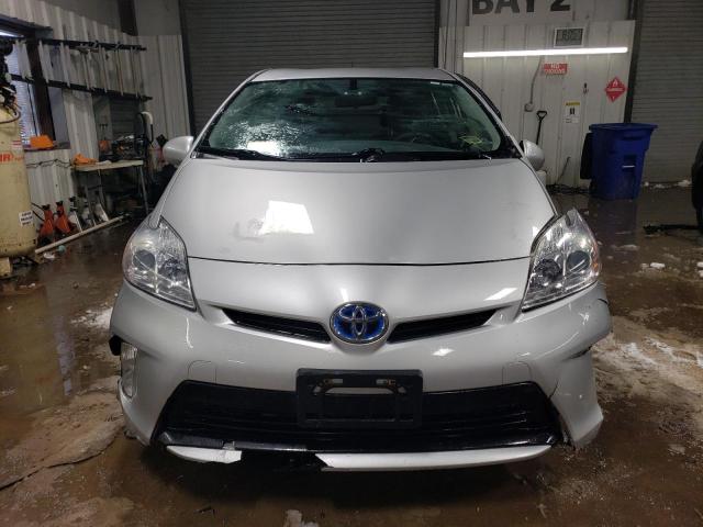 JTDKN3DUXD5695377 - 2013 TOYOTA PRIUS SILVER photo 5