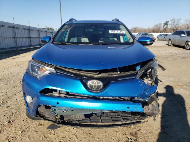 2T3WFREV9HW343849 - 2017 TOYOTA RAV4 XLE BLUE photo 5