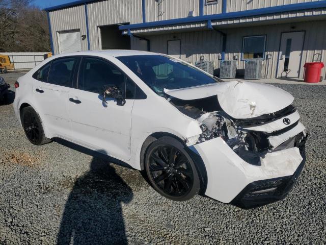 5YFS4MCE5NP120658 - 2022 TOYOTA COROLLA SE WHITE photo 4