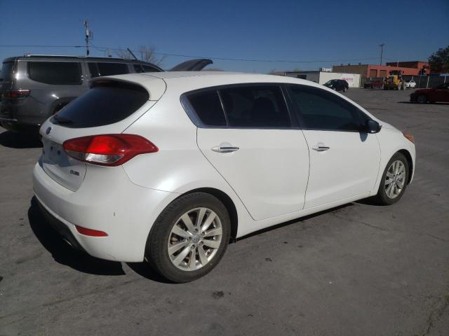 KNAFX5A8XF5268411 - 2015 KIA FORTE EX WHITE photo 3