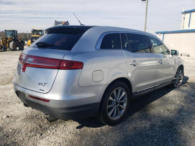 2LMHJ5AT1ABJ16331 - 2010 LINCOLN MKT SILVER photo 3