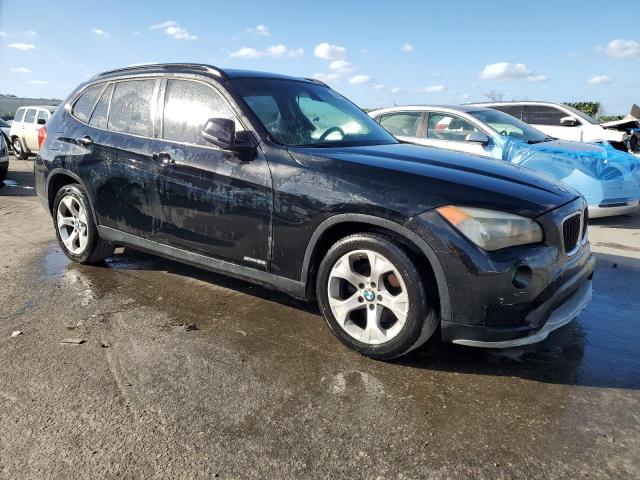 WBAVM1C58FVZ94347 - 2015 BMW X1 SDRIVE28I BLACK photo 4