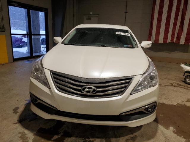 KMHFG4JG4HA579035 - 2017 HYUNDAI AZERA WHITE photo 5