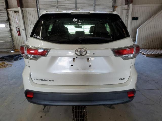 5TDKKRFH0GS128931 - 2016 TOYOTA HIGHLANDER XLE WHITE photo 6
