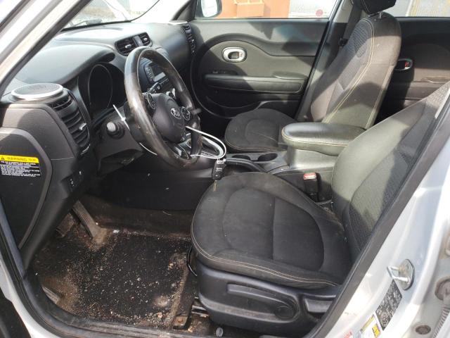 KNDJP3A51F7760983 - 2015 KIA SOUL + SILVER photo 7