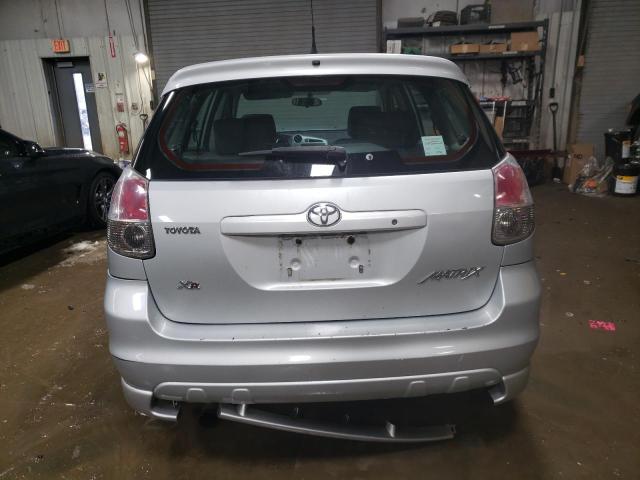 2T1KR32E56C611746 - 2006 TOYOTA COROLLA MA XR SILVER photo 6