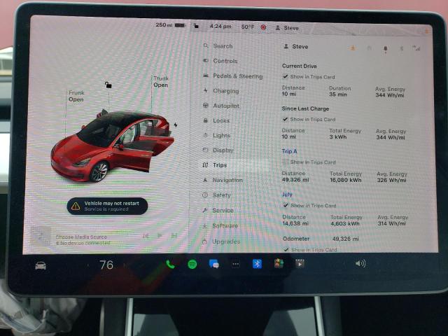 5YJ3E1EB2JF055373 - 2018 TESLA MODEL 3 RED photo 9