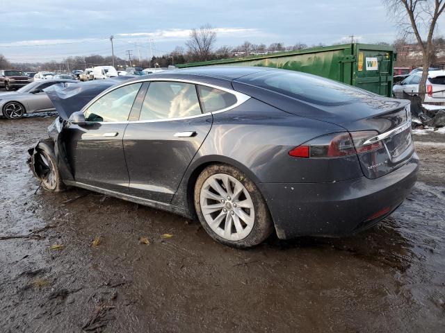 5YJSA1E2XHF223777 - 2017 TESLA MODEL S 灰色 照片 2