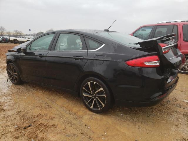 3FA6P0H78HR351411 - 2017 FORD FUSION SE BLACK photo 2