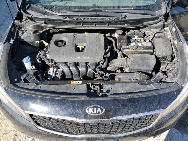 3KPFK4A76HE060729 - 2017 KIA FORTE LX BLACK photo 11