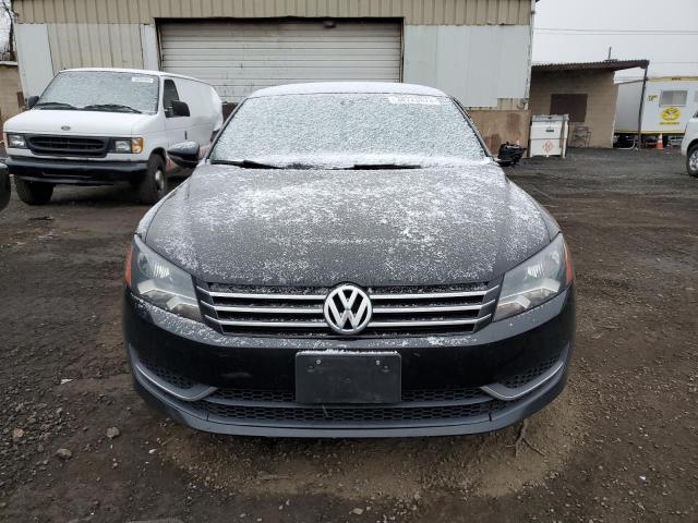 1VWAP7A33CC007039 - 2012 VOLKSWAGEN PASSAT S BLACK photo 5