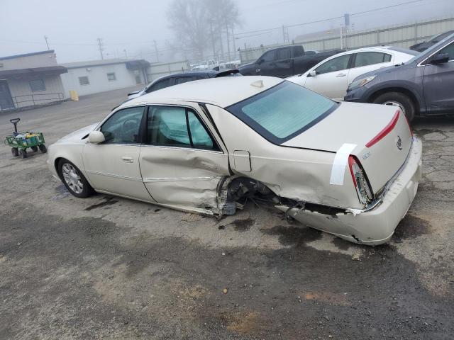 1G6KA5E60BU103465 - 2011 CADILLAC DTS BEIGE photo 2