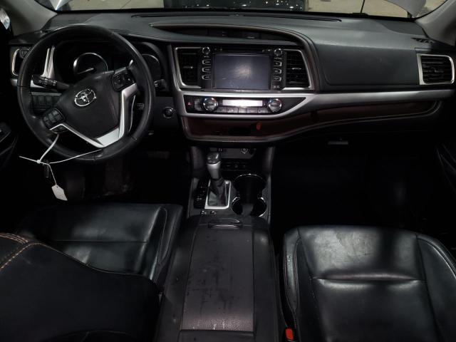 5TDJKRFH6FS164181 - 2015 TOYOTA HIGHLANDER XLE ნაცრისფერი ფოტო 8