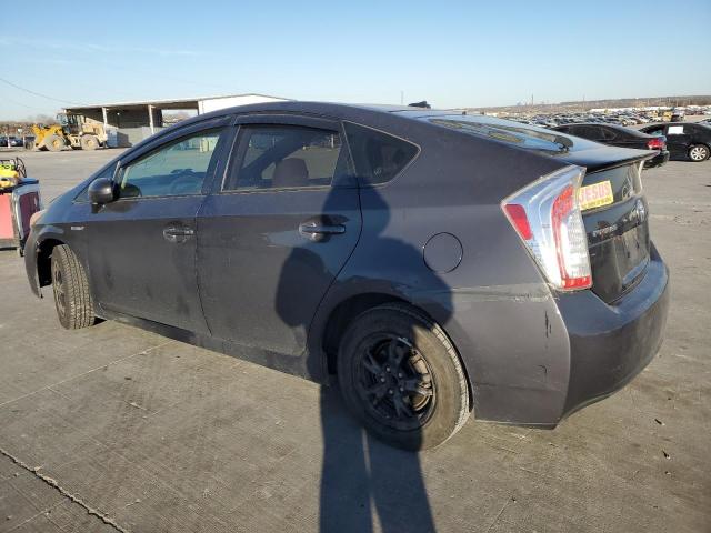 JTDKN3DU1D5661862 - 2013 TOYOTA PRIUS GRAY photo 2