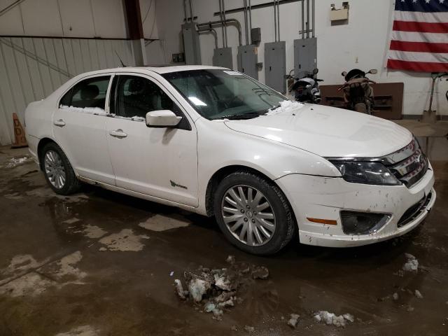 3FADP0L31BR119039 - 2011 FORD FUSION HYBRID WHITE photo 4